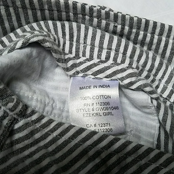 Ezekiel shorts size 5 - Picture 5 of 6